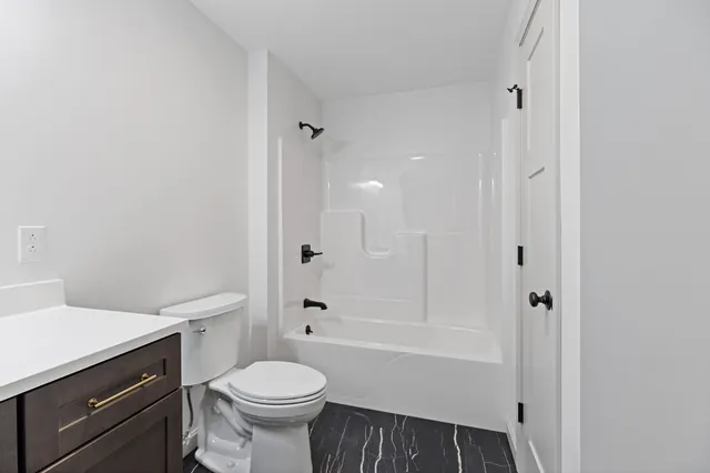 $406,900 | 24 Taylor Road, Windsor, ME 04363