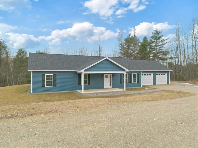 $406,900 | 24 Taylor Road, Windsor, ME 04363