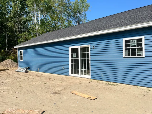 $406,900 | 24 Taylor Road, Windsor, ME 04363