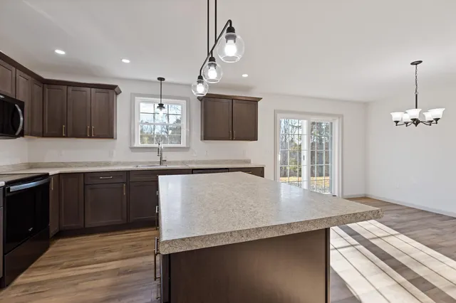 $406,900 | 24 Taylor Road, Windsor, ME 04363