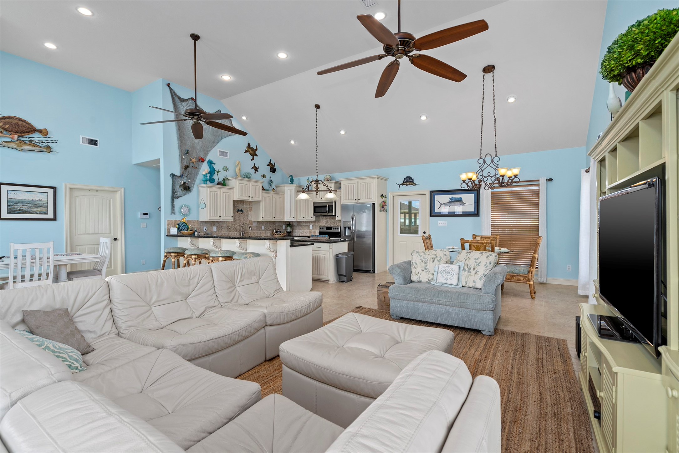946 Raymond Port Bolivar, TX 77650 - Photo 21 of 50
