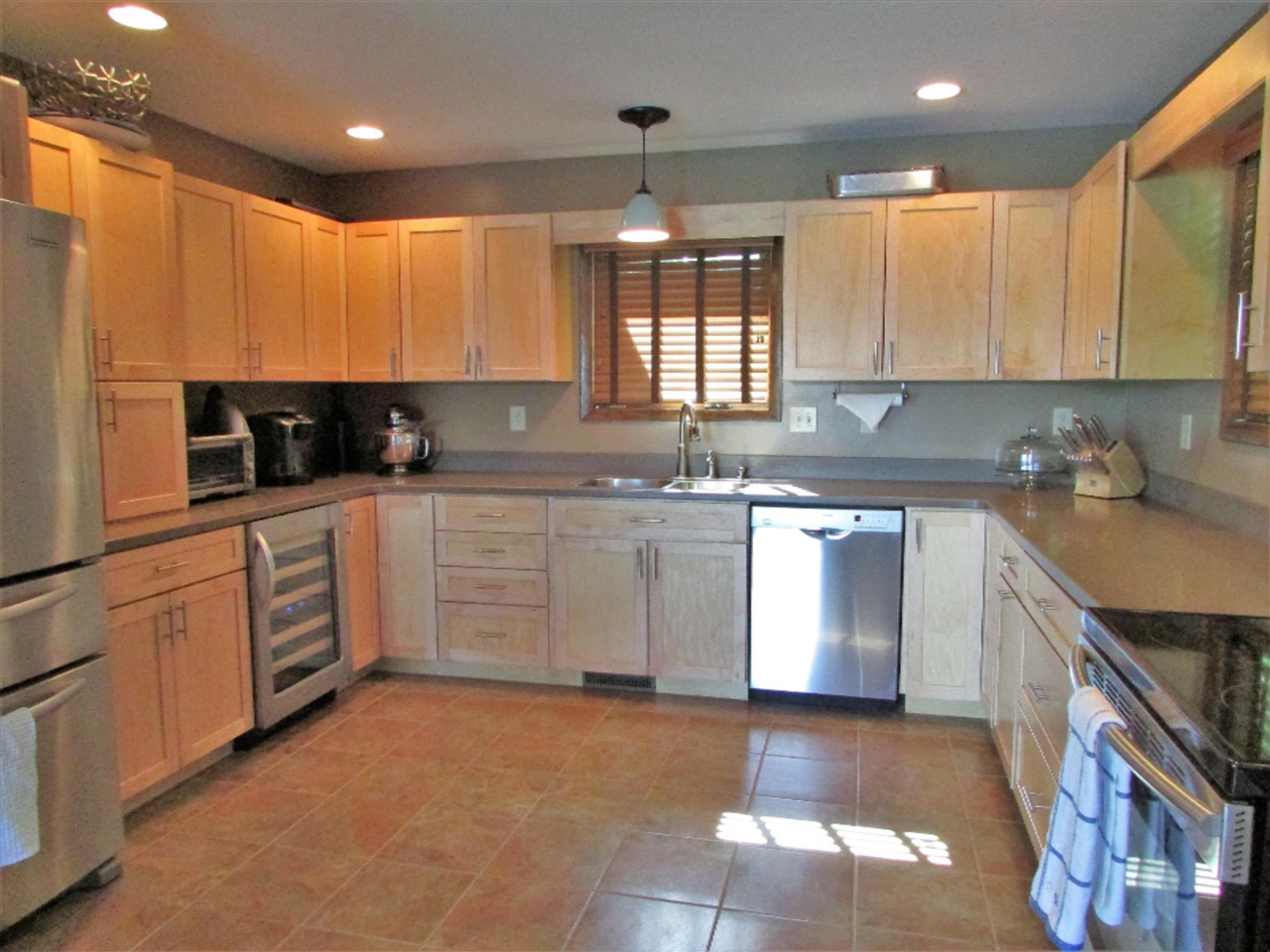 833 Shawnee Beach Road Bronson, MI 49028 - Photo 2 of 43