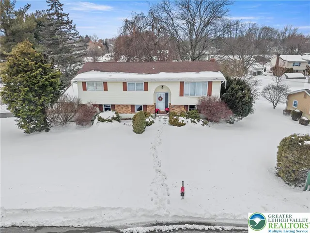 $415,000 | 1130 Patricia Drive, Allentown, PA 18103