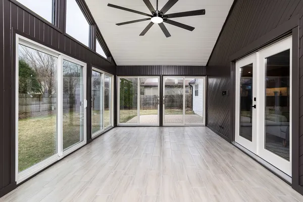 $695,000 | 530 Cumberland Trail, Elgin, IL 60123