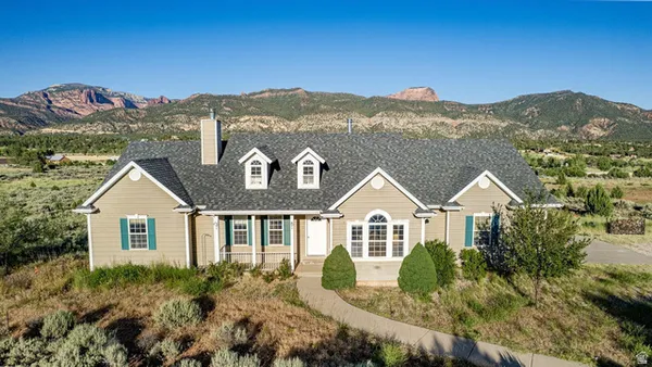 $699,000 | 1625 South 2200th Street East, New Harmony, UT 84757