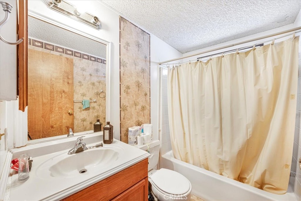 13378 Paramount Road Phelan, CA 92371 - Photo 20 of 43