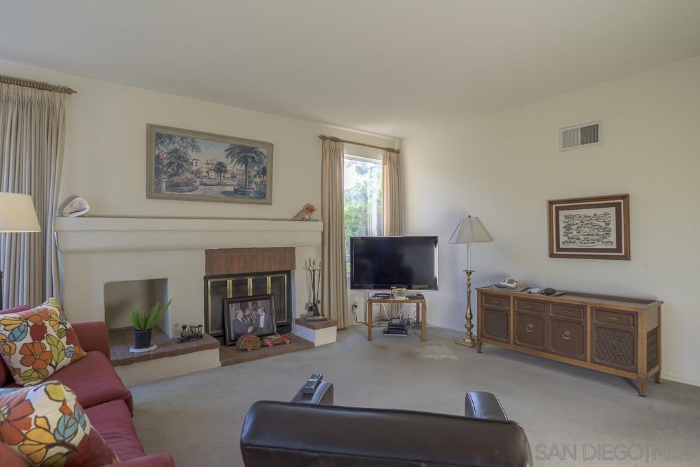 14311 Trailwind Road Poway, CA 92064 - Photo 12 of 25