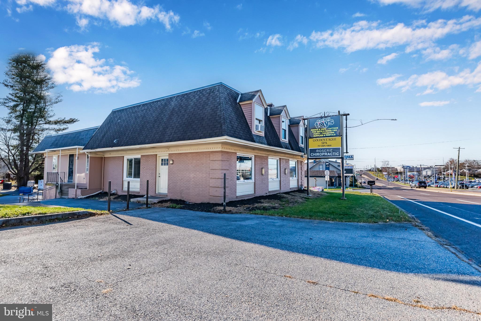 5301 Jonestown Road Harrisburg, PA 17112 - Photo 1 of 10