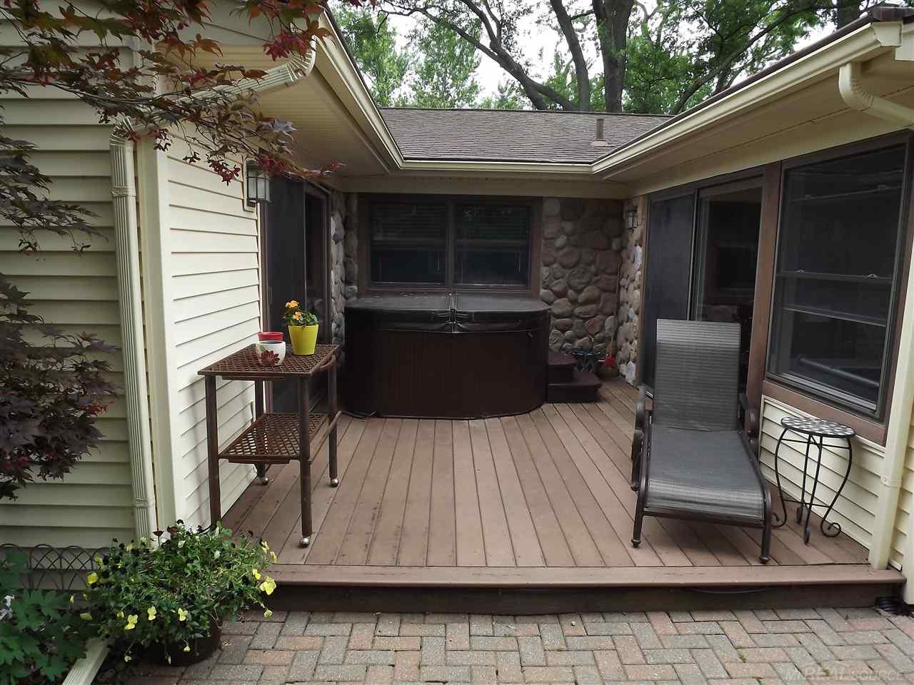 410 Lehigh Road Rochester Hills, MI 48307 - Photo 25 of 26