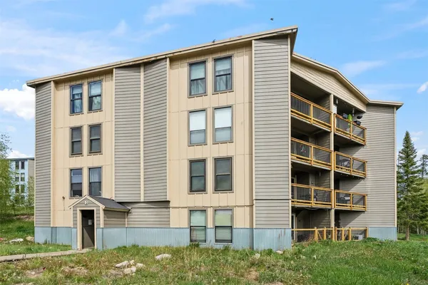 $395,000 | 8100 Ryan Gulch Road, Unit 106, Wildernest, CO 80498