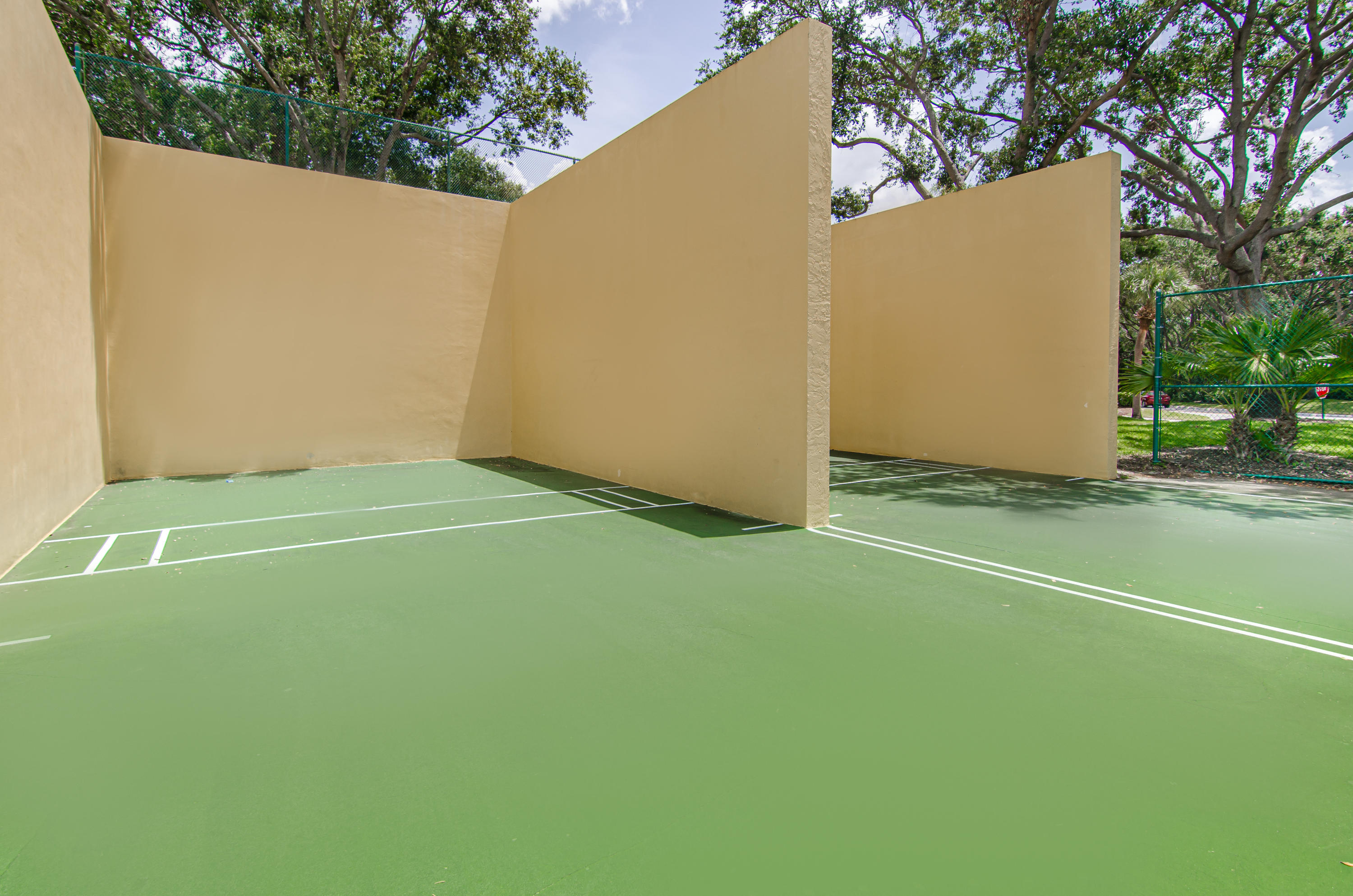 3028 Casa Rio Court Riviera Beach, FL 33418 - Photo 38 of 42 Racket Ball