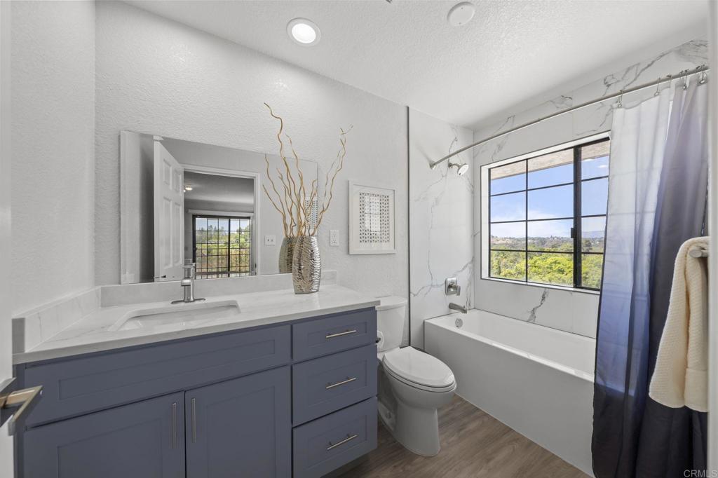 19 Gateview Drive Fallbrook, CA 92028 - Photo 41 of 76 19 Gateview Dr, Fallbrook, Luxury Home, Single-Level Main Floor Living, Attached ADU, Guard-Gated