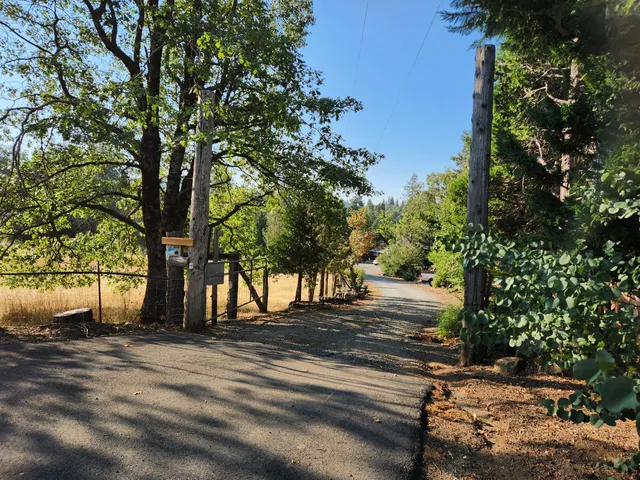 $250,000 | 19173 Woodhill Drive, Montgomery Creek, CA 96065