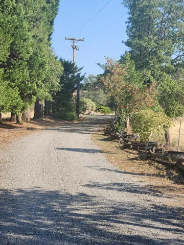 $250,000 | 19173 Woodhill Drive, Montgomery Creek, CA 96065