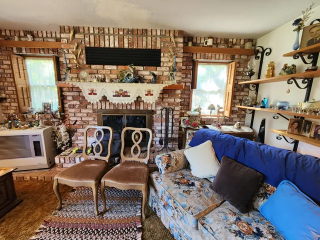 $250,000 | 19173 Woodhill Drive, Montgomery Creek, CA 96065