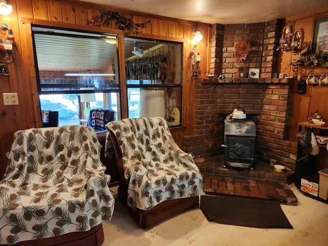 $250,000 | 19173 Woodhill Drive, Montgomery Creek, CA 96065