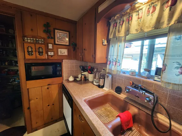 $250,000 | 19173 Woodhill Drive, Montgomery Creek, CA 96065