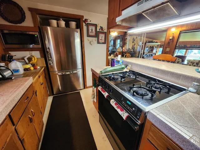 $250,000 | 19173 Woodhill Drive, Montgomery Creek, CA 96065