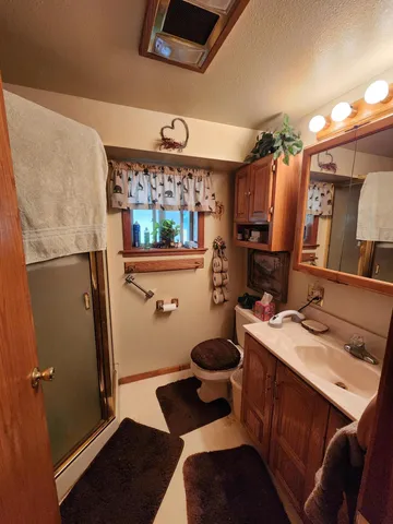 $250,000 | 19173 Woodhill Drive, Montgomery Creek, CA 96065