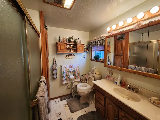 $250,000 | 19173 Woodhill Drive, Montgomery Creek, CA 96065