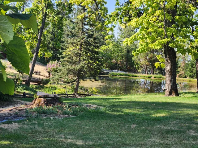 $250,000 | 19173 Woodhill Drive, Montgomery Creek, CA 96065