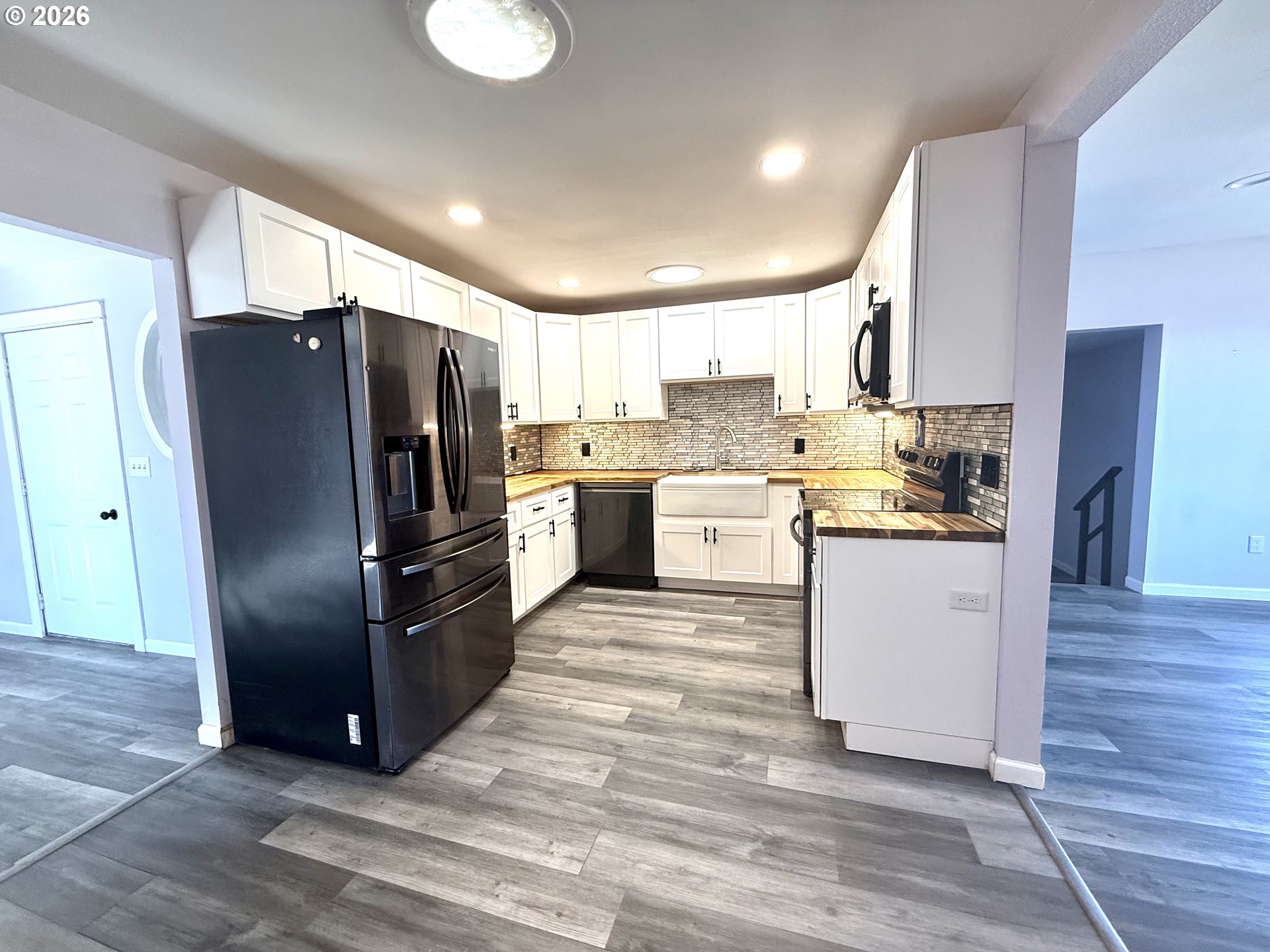 154 String Street Road Centerville, WA 98613 - Photo 9 of 34