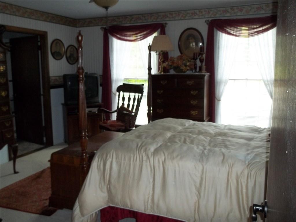 2549 Lah Road Gibsonia, PA 15044 - Photo 11 of 37 Gallery Image 11