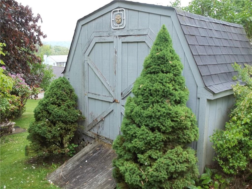 2549 Lah Road Gibsonia, PA 15044 - Photo 30 of 37 Gallery Image 30