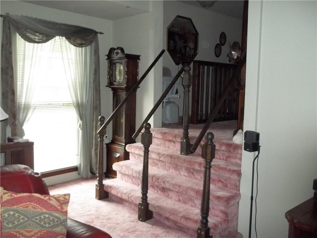 2549 Lah Road Gibsonia, PA 15044 - Photo 5 of 37 Gallery Image 5