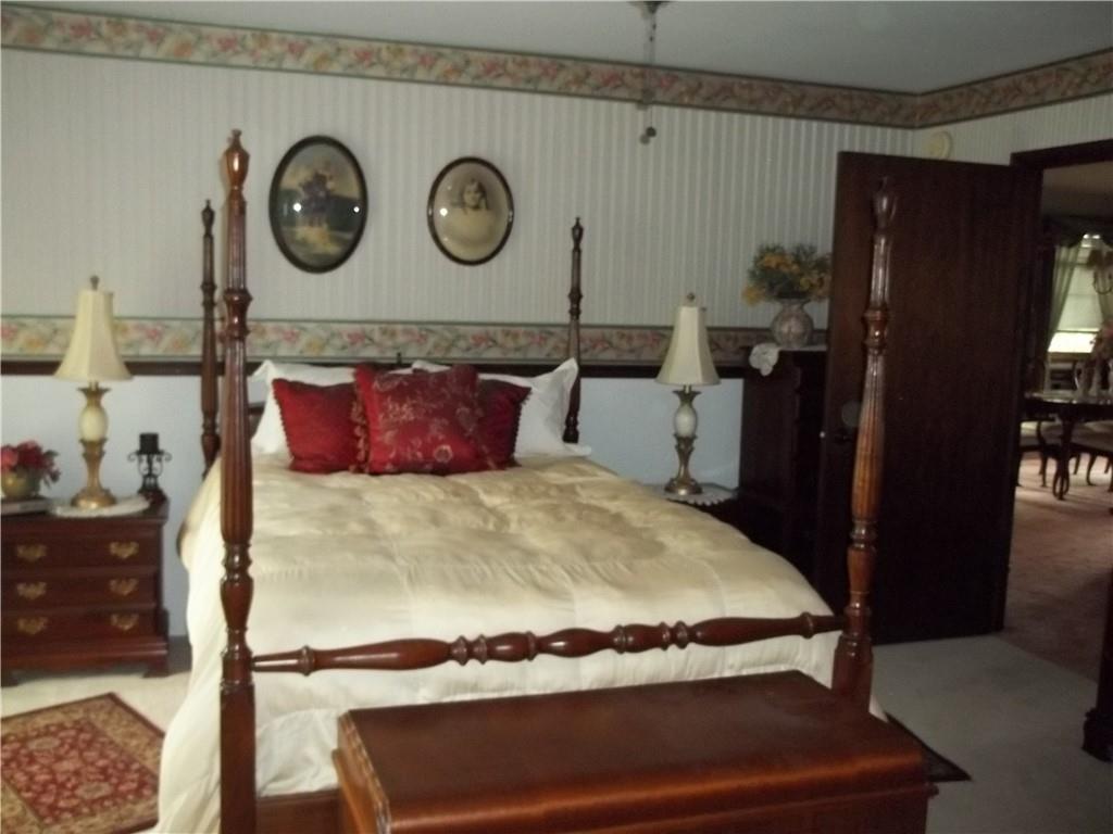 2549 Lah Road Gibsonia, PA 15044 - Photo 10 of 37 Gallery Image 10