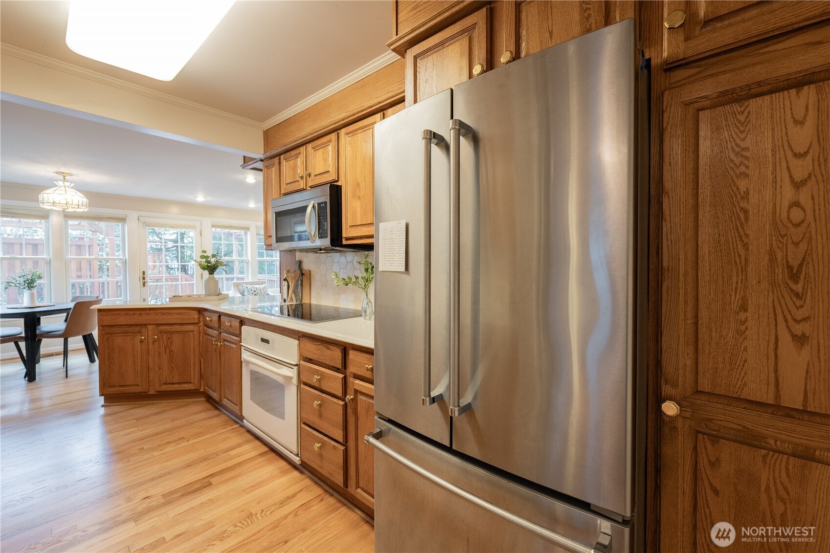 7046 55th Avenue Northeast Seattle, WA 98115 - Photo 16 of 40