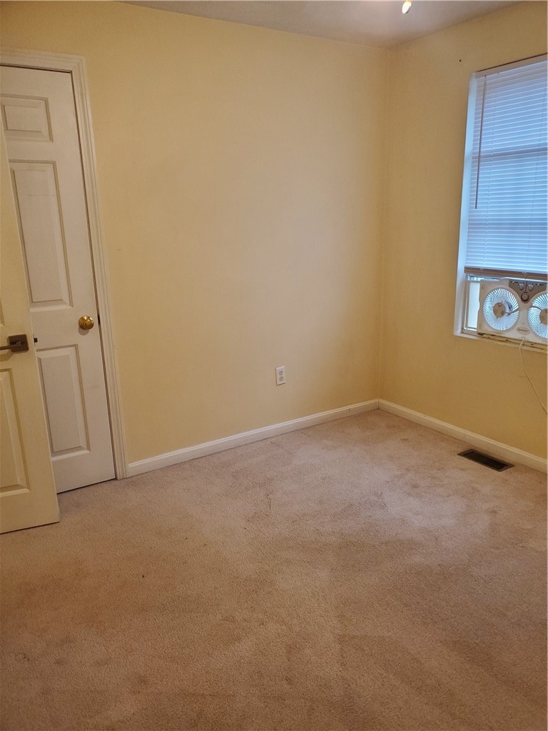91 Oregon Avenue Woonsocket, RI 02895 - Photo 22 of 24