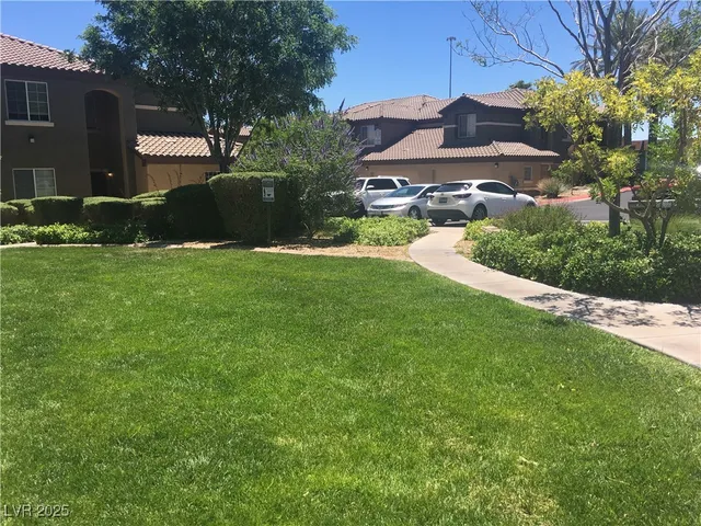 $1,350 | 6868 Sky Pointe Drive, Unit 1057, Las Vegas, NV 89131