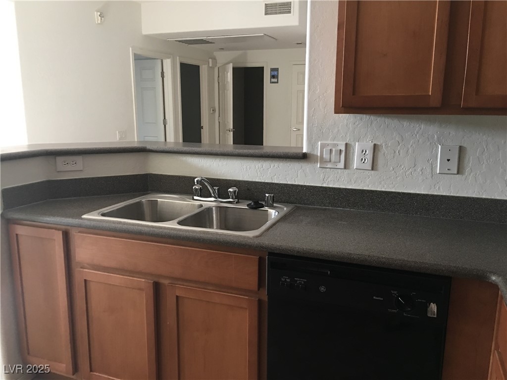 6868 Sky Pointe Drive, Unit 1057 Las Vegas, NV 89131 - Photo 8 of 15