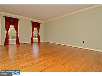 271 Watch Hill Road Exton, PA 19341 - Photo 6 of 12 Living Room