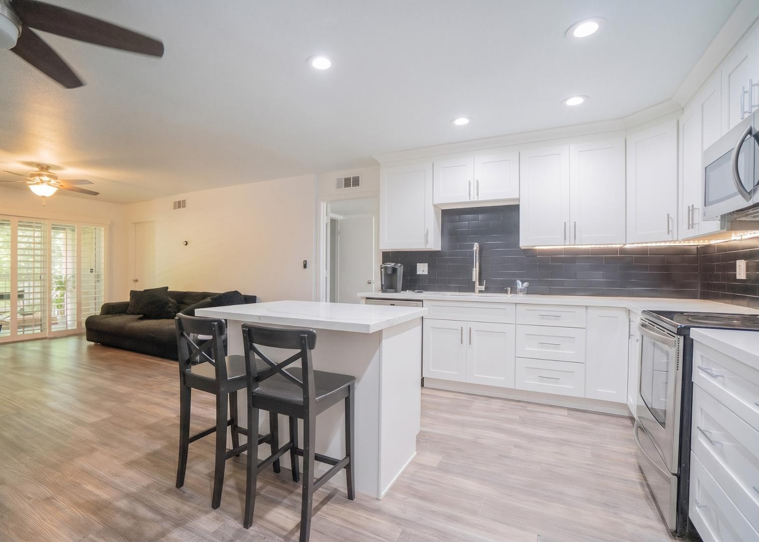 5525 East Thomas Road, Unit B7 Phoenix, AZ 85018 - Photo 9 of 27 Photo #9