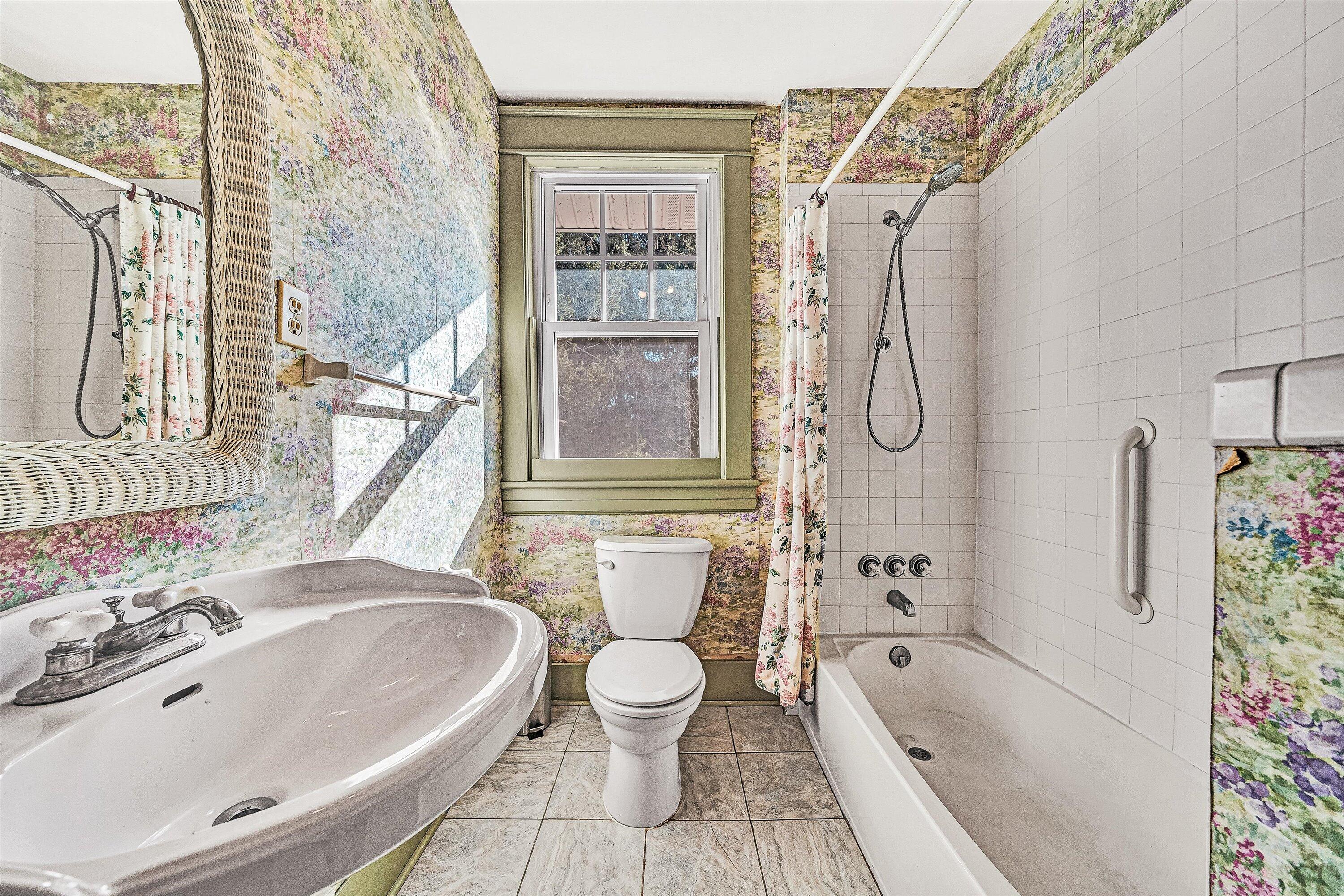 1844 Blenheim Road Southwest Roanoke, VA 24015 - Photo 21 of 29 20-VM-04827