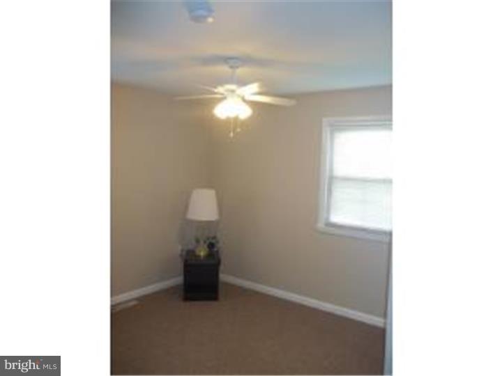 465 Dewey Road Bellmawr, NJ 08031 - Photo 15 of 21 Bedroom