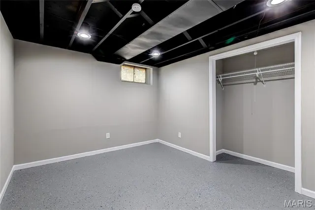 $335,000 | 16460 Old Jamestown Road, Florissant, MO 63034