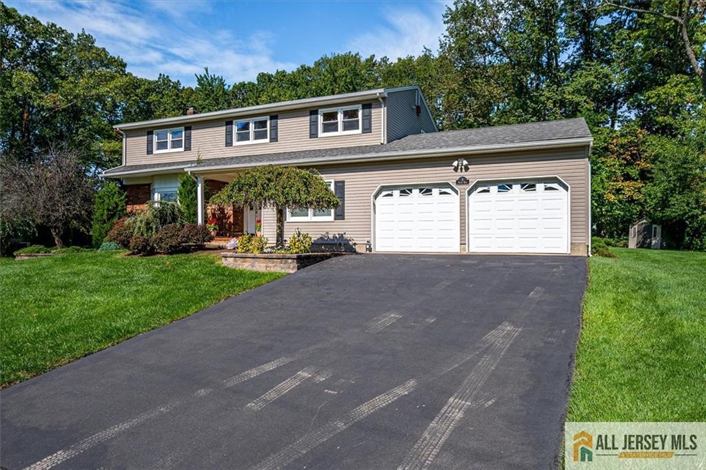 5 Queens Road East Brunswick, NJ 08816 - Photo 4 of 54 Gallery Image 4