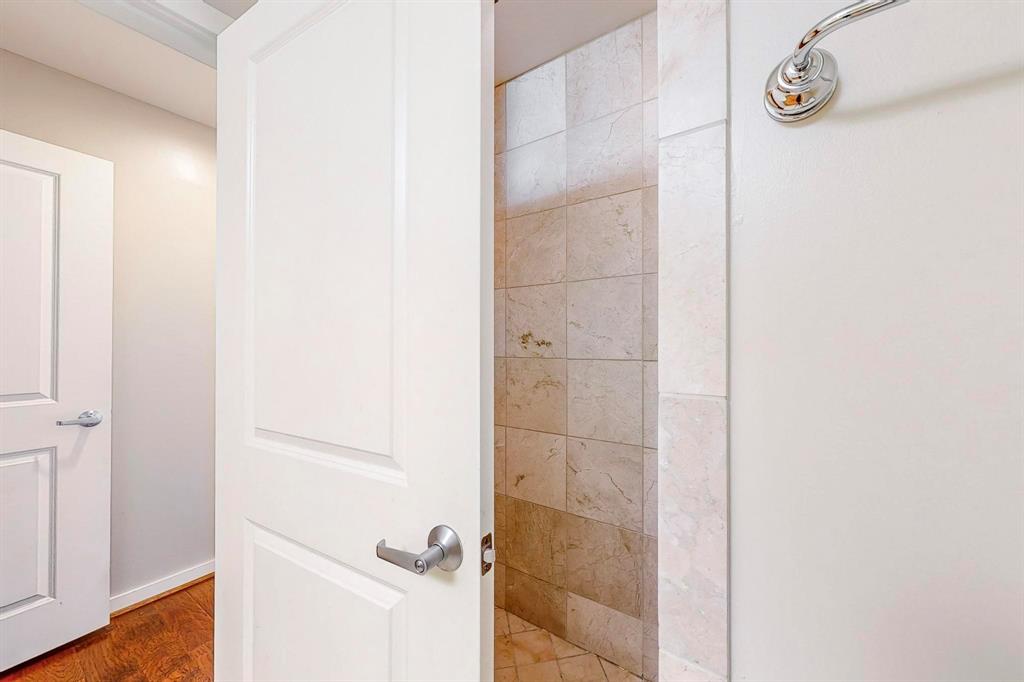 1200 Main Street Dallas, TX 75202 - Photo 33 of 39