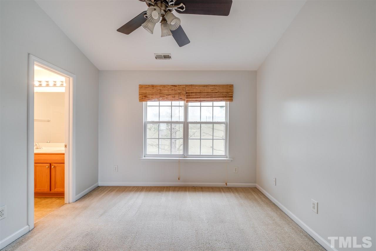 8012 River Watch Lane Raleigh, NC 27616 - Photo 13 of 20 Gallery Image 13