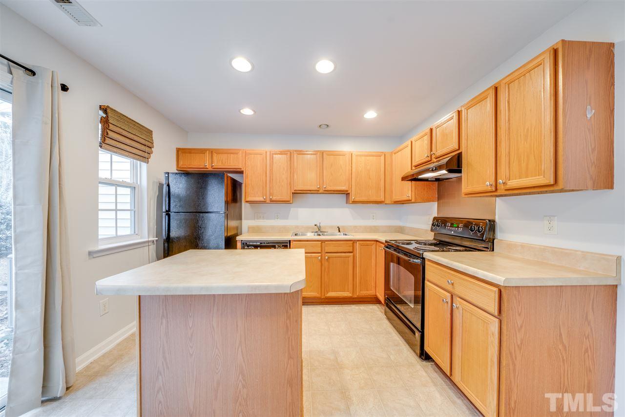 8012 River Watch Lane Raleigh, NC 27616 - Photo 6 of 20 Gallery Image 6