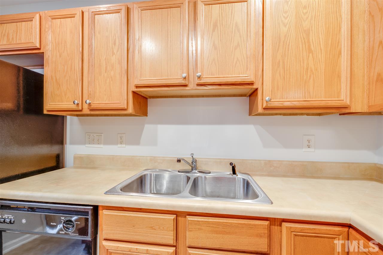 8012 River Watch Lane Raleigh, NC 27616 - Photo 8 of 20 Gallery Image 8