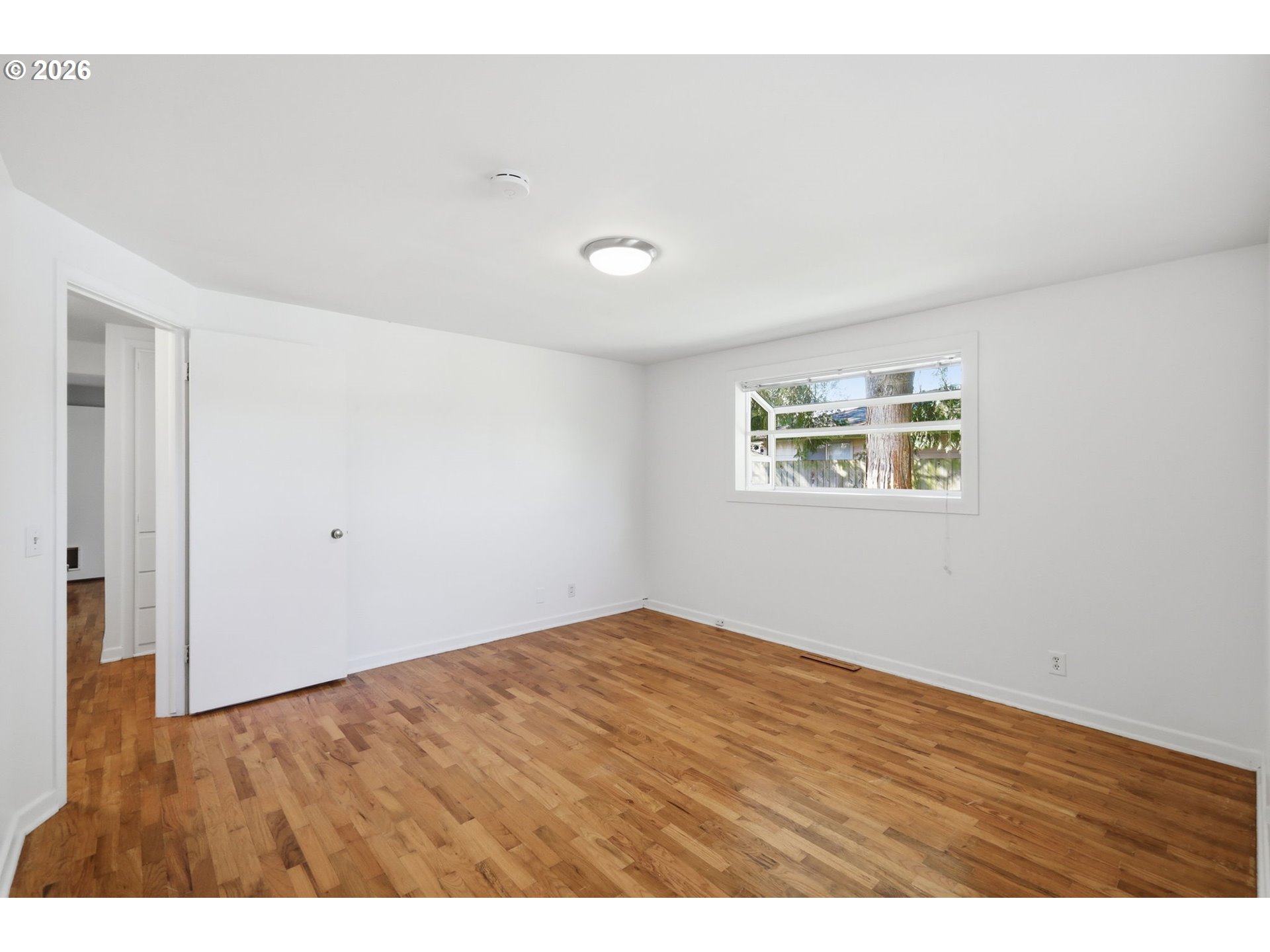 1090 Corydon Street Eugene, OR 97401 - Photo 27 of 47 Bedroom, Primary