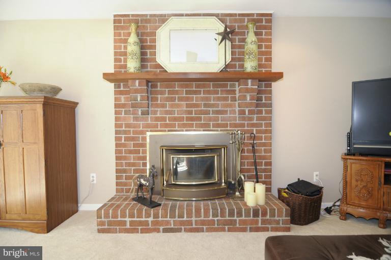 14527 Pebblestone Drive Silver Spring, MD 20905 - Photo 14 of 28 Family Room