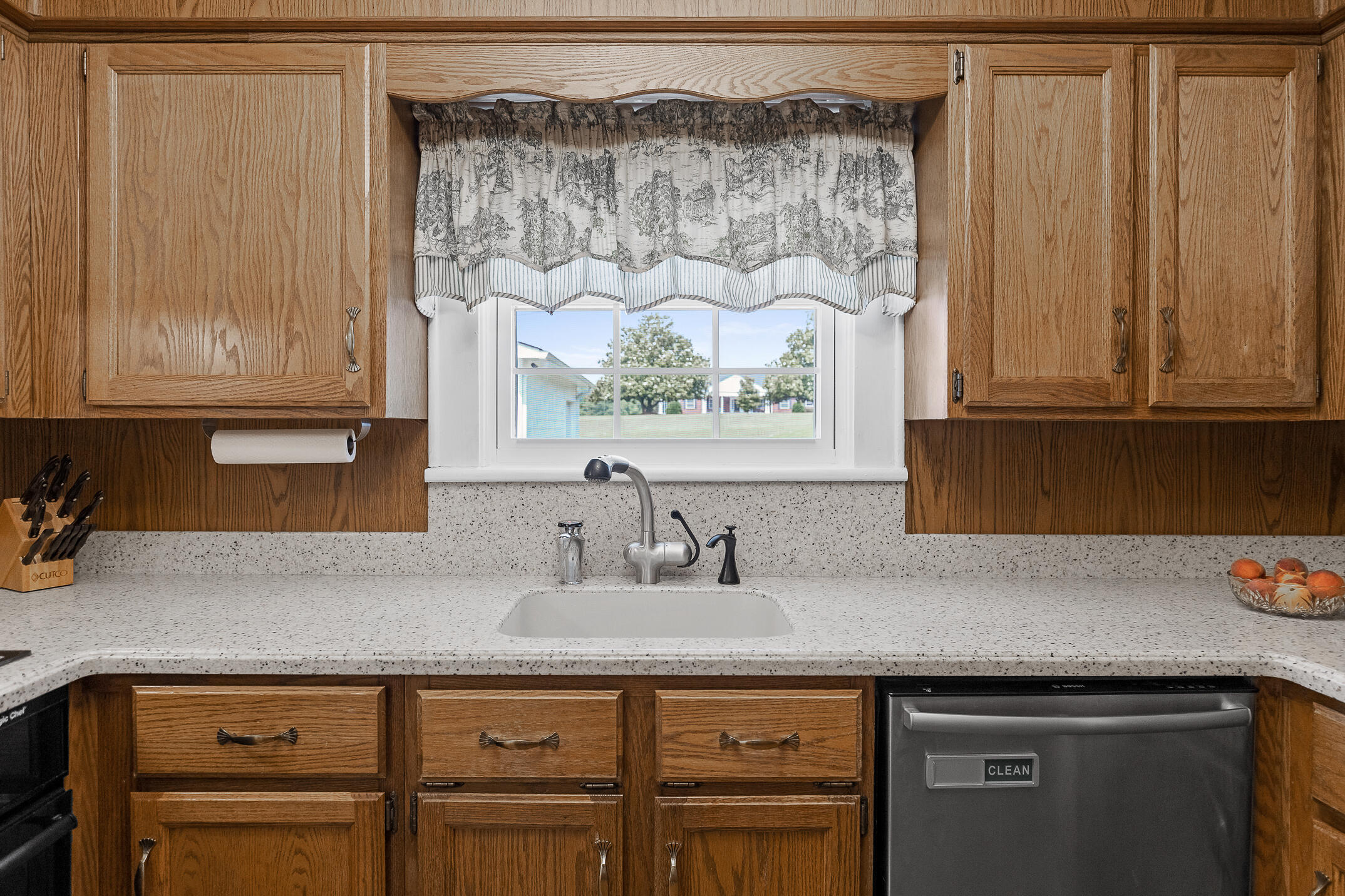 184 Old County Road Ringgold, GA 30736 - Photo 8 of 50 Kitchen View