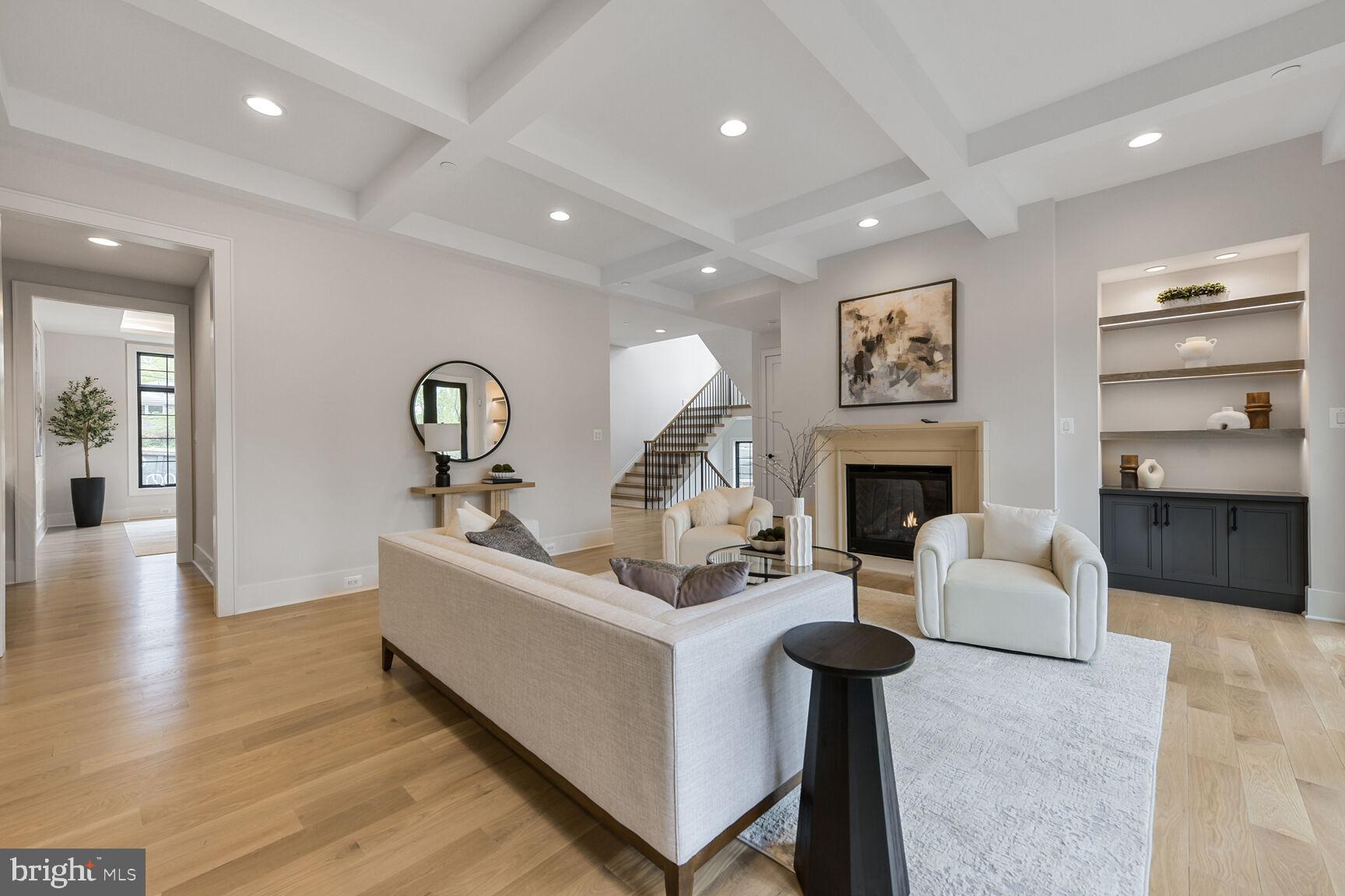 7200 Millwood Road Bethesda, MD 20817 - Photo 4 of 9 Coffered Ceiling