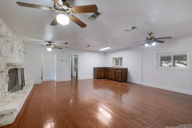 $1,475,000 | 123 Serene Creek Lane, McQueeney, TX 78123