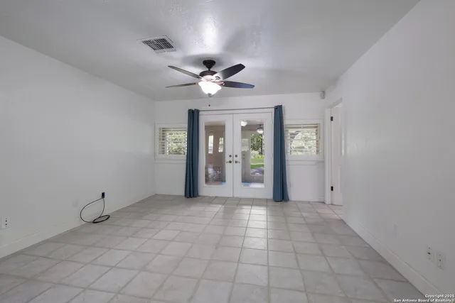 $1,475,000 | 123 Serene Creek Lane, McQueeney, TX 78123